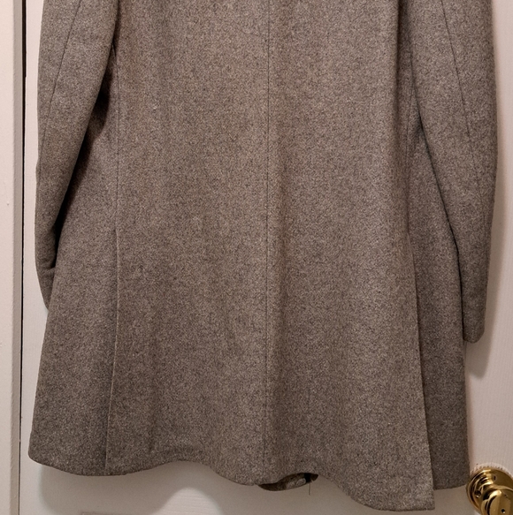Men's Heavy Wool Coat - Picture 4 of 6
